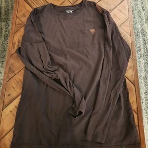 Mountain hardwear long sleeve